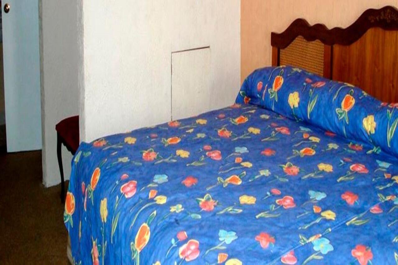 Hotel Plaza Madrid 멕시코 시 외부 사진
