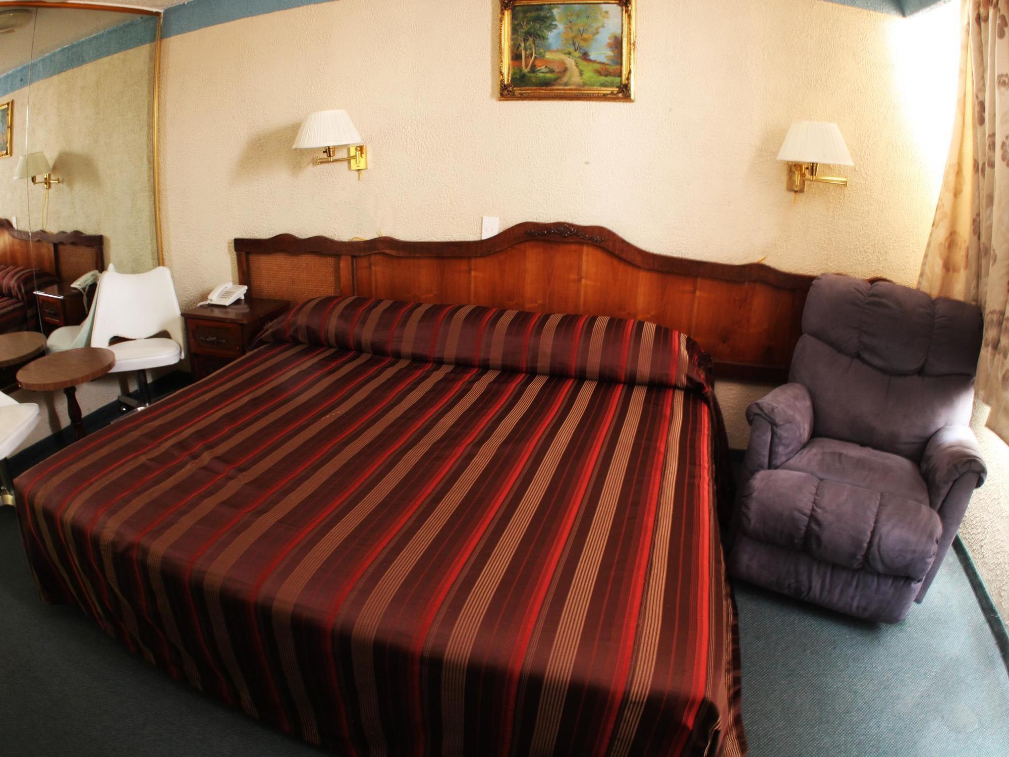 Hotel Plaza Madrid 멕시코 시 외부 사진
