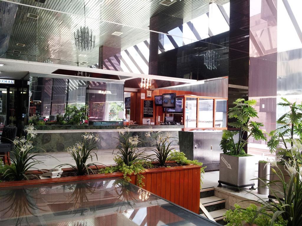 Hotel Plaza Madrid 멕시코 시 외부 사진